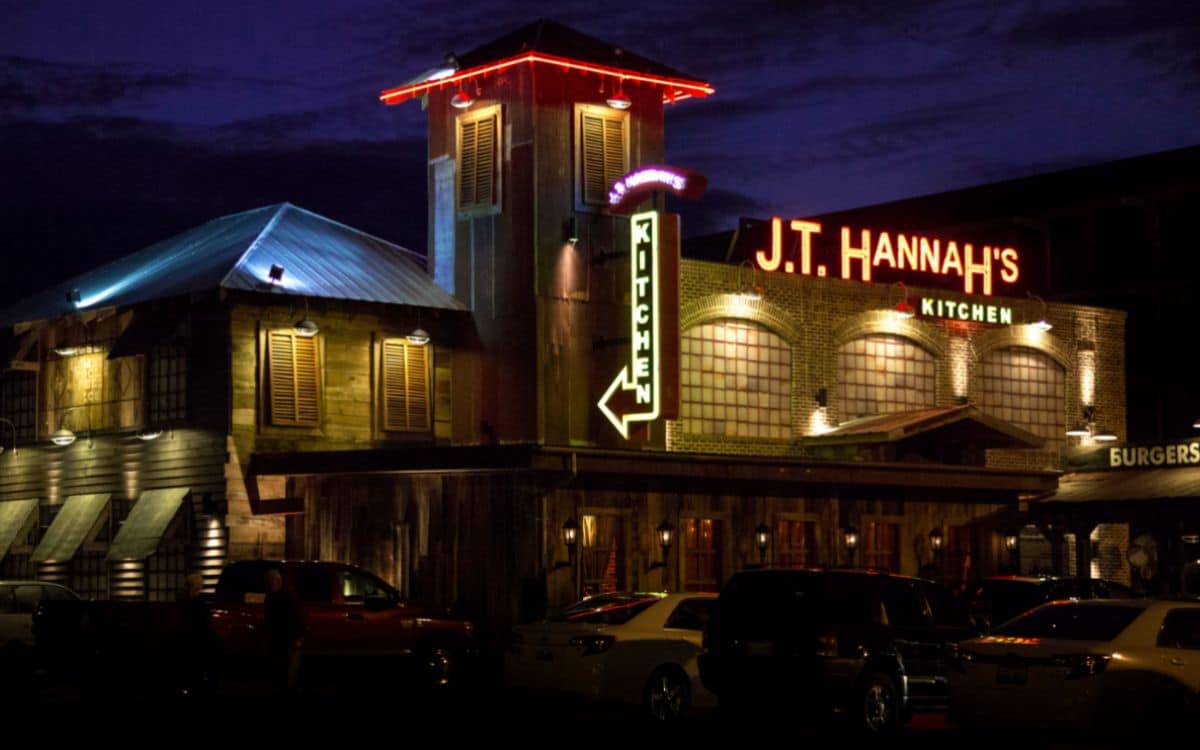 Labor Day Weekend At J.T. Hannah’s