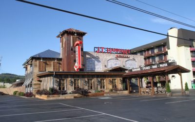 Top 4 Reasons Our Restaurant in Pigeon Forge is Perfect for Groups