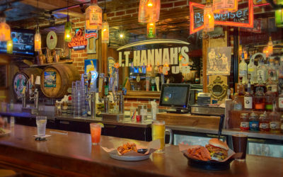 jt hannah's bar with food and drinks