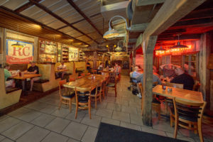 inside jt hannah's restaurant in pigeon forge